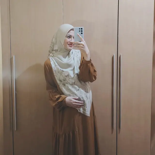 7 Potret Alyssa Soebandono Pamer Baby Bump, Nantikan Kelahiran Anak Ketiga