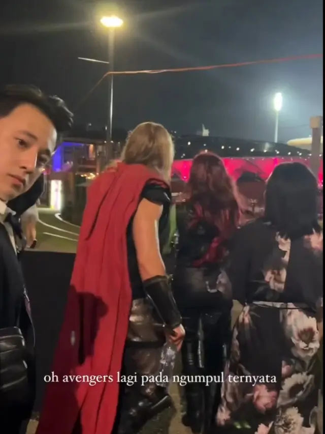 Billy Davidson hadiri gala premiere film Ant-Man and the Wasp: Quantumania di Australia (Foto: Instagram @raymondmuaya)