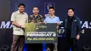 Video editor Bola.net, Pradipta Rama Baskara meraih peringkat kedua kategori video kategori media sosial Lomba Karya Jurnalistik Piala Presiden 2024 dalam acara Malam Apresiasi Piala Presiden 2024 yang berlangsung di SCTV Tower, Senayan, Kamis (19/12/2024). (Bola.com/Bagaskara Lazuardi)