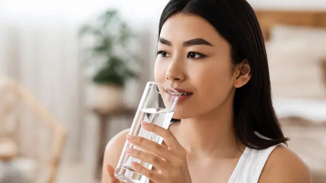 10 Tips Rambut Sehat di Musim Panas, Yuk Lindungi Rambut dari Terik Matahari