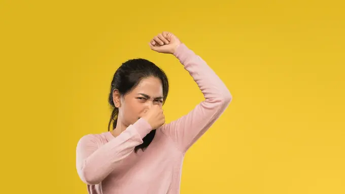4 Rahasia Menghilangkan Bau Ketiak yang Tak Sedap, Sudah Mencobanya?