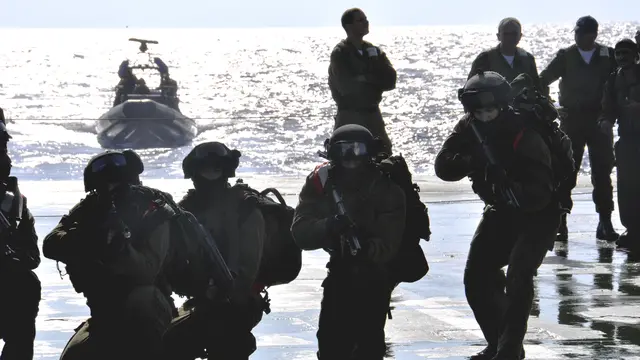 Pasukan komando AL Israel, Shayetet 13