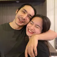 6 Transformasi Kebersamaan Satine Zaneta dan Ayah Abimana dari Kecil Hingga Kini (sumber: IG/inong_ayu)