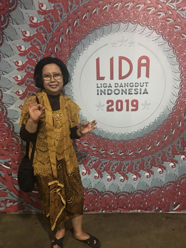 6 Potret Terbaru Sisca Soewitomo