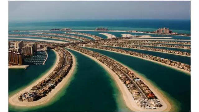 Hal Unik yang Hanya Bisa Ditemukan di Pantai Dubai