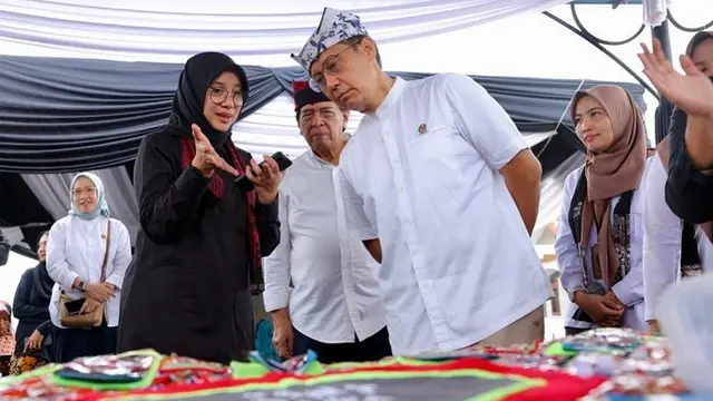 Bupati Banyuwangi Ipuk Fiestiandani dan Kesuksesannya Membangkitkan Pariwisata Pasca Pandemi