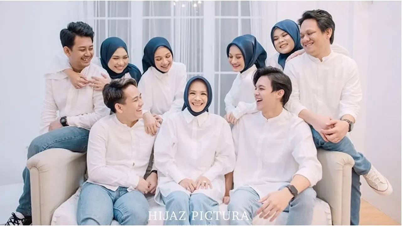 6 Pemotretan Rey Mbayang dan Keluarga Dinda Hauw, Penuh Kebahagiaan