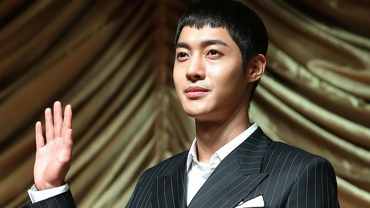 Kim Hyun Joong Mulai Masuk Wamil