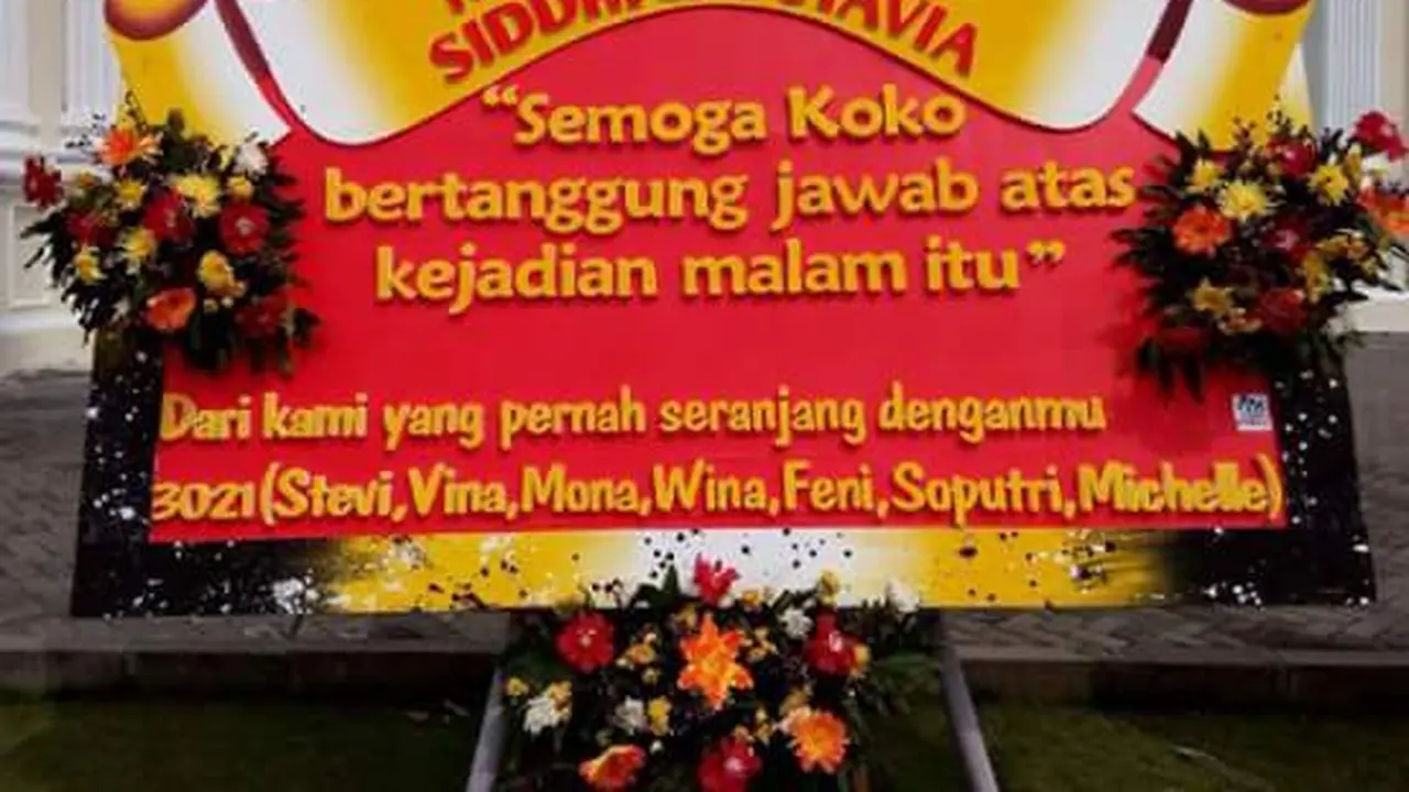 5 Prank Karangan Bunga yang Bikin Malu Saat Pernikahan