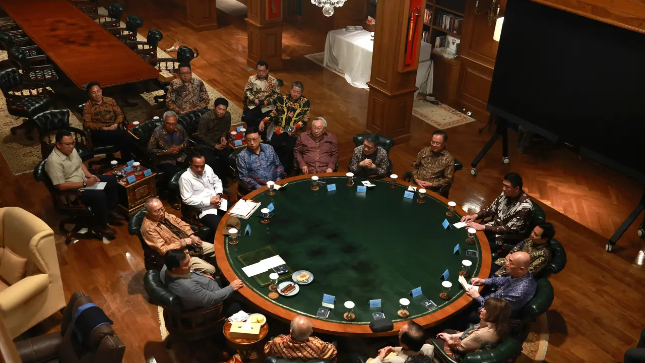 Presiden Prabowo Subianto meminta Asosiasi Pengusaha Indonesia (APINDO) membuka lapangan kerja