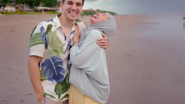 Potret Si Raja Sinetron Rionaldo Stockhorst Bersama Istri. (instagram/rio.stokhorst/eischulz).