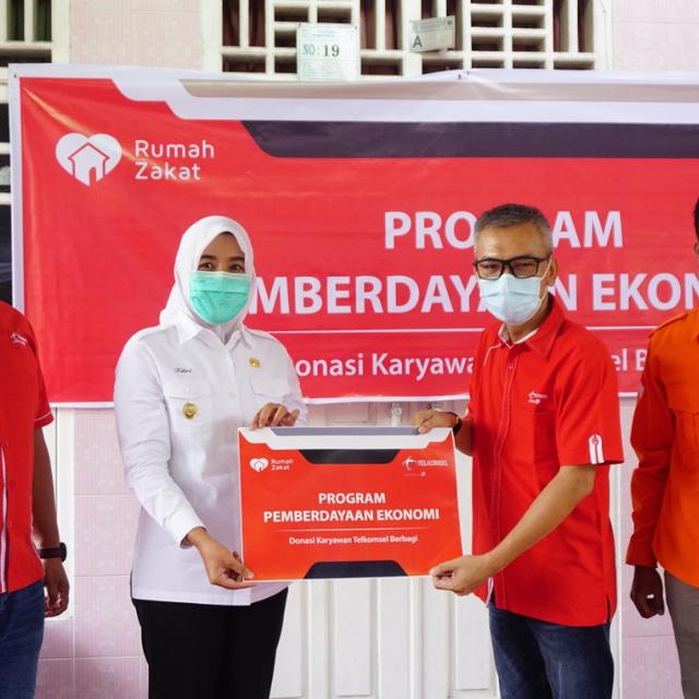 Langkah Telkomsel Dongkrak Perekonomian Warga Palembang Saat Pandemi Covid 19 Regional Liputan6 Com