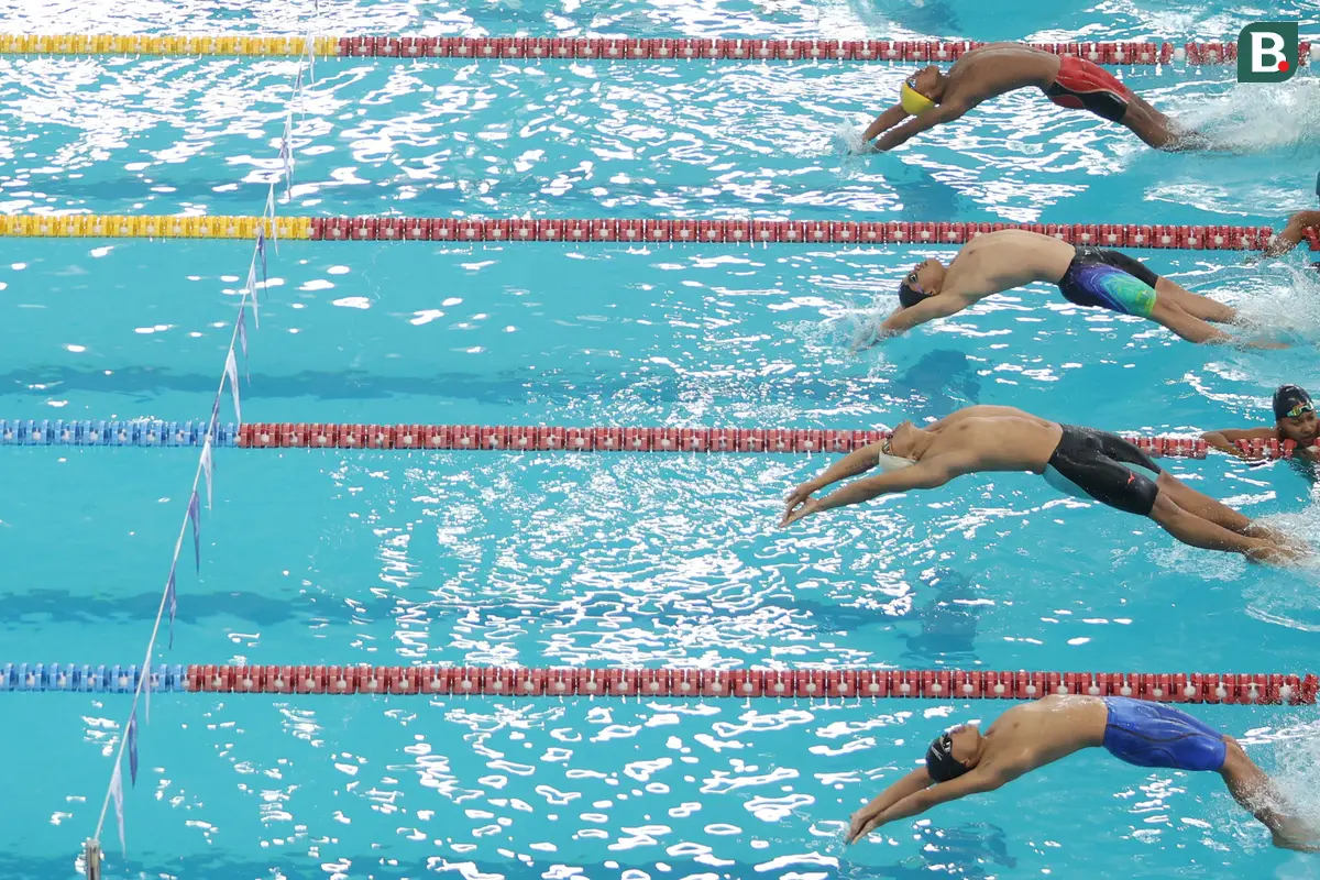 Foto: Aksi Perenang Muda di Hari Pertama Indonesia Open Aquatic Championships (IOAC) 2025