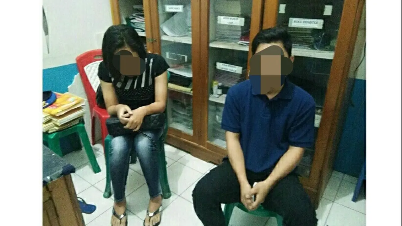 Sepasang Polisi Terpergok Berduaan di Kamar Mandi Asrama