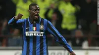 Di Inter Milan lah gaya rambut Balotelli paling 'normal'.