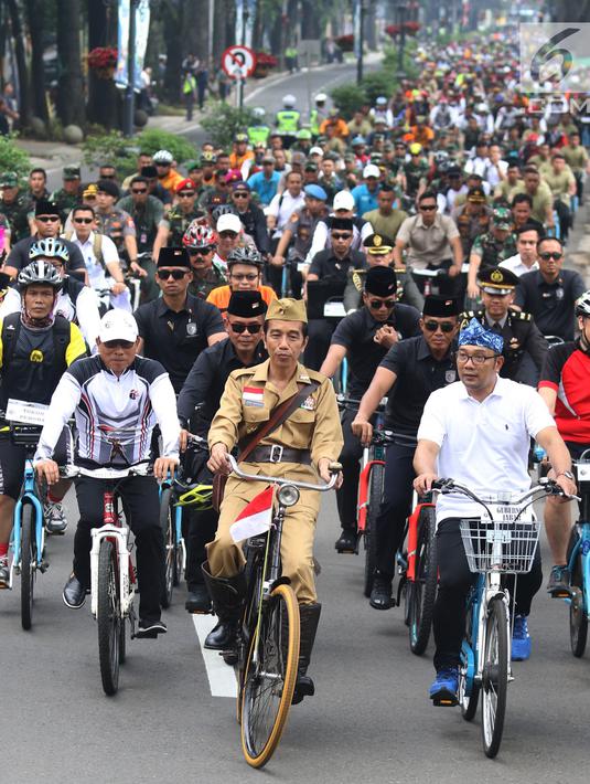750 Gambar Romantis Naik Sepeda Ontel HD