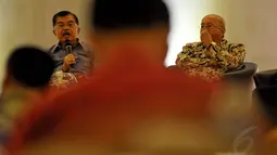 Wakil Presiden terpilih, Jusuf Kalla, menyatakan bahwa pemerintah perlu memfasilitasi kebutuhan rumah murah bagi masyarakat dengan subsidi bunga dan uang muka, (28/8/14). (Liputan6.com/Johan Tallo)