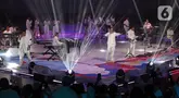 Penampilan grup Kahitna pada konser “2 Tahun Menuju 40” yang digelar di Plenary Hall Jakarta Convention Center, Selasa (17/9/2024) malam. (Liputan6.com/Helmi Fithriansyah)