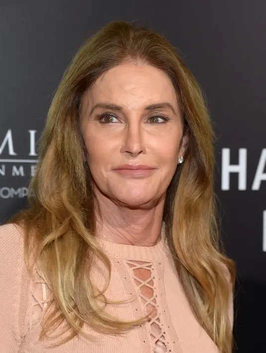 Semuanya telah berubah ketika  Caitlyn Jenner berpisah dengan Kris Jenner. Termasuk hubungan Rob Kardashian dan Caitlyn yang sepertinya memang tidak baik. (AFP/Bintang.com)