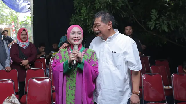 [Fimela] Deddy Mizwar dan Para Pencari Tuhan Jilid 12