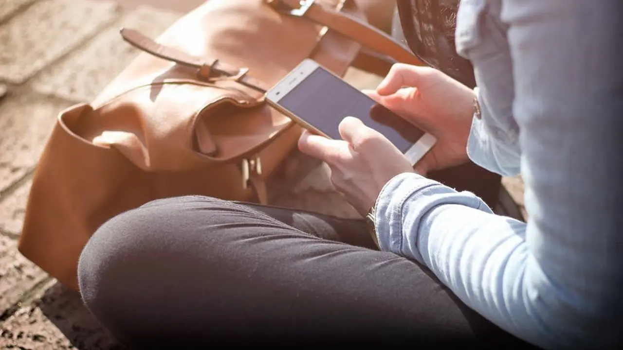 [Bintang] 5 Aplikasi Smartphone yang Bisa Cegah Kamu Hubungi Mantan Lagi