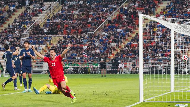 Selebrasi pemain Vietnam saat mengalahkan Thailand di final Piala AFF 2024