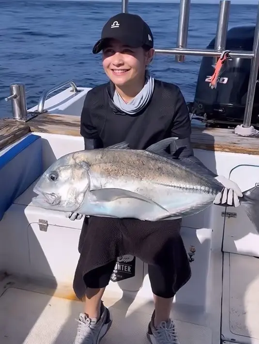 Namun, ketika mendapatkan hasil yang bagus, ia pun senang. Bahkan rasa bahagianya mengalahkan rasa capeknya (Instagram/prillylatuconsina96)