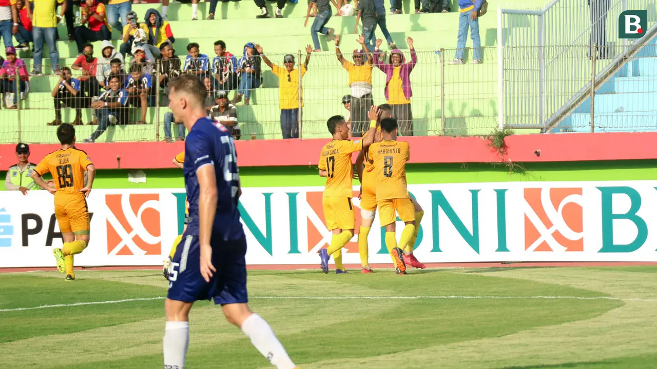Bhayangkara FC vs PSIS Semarang