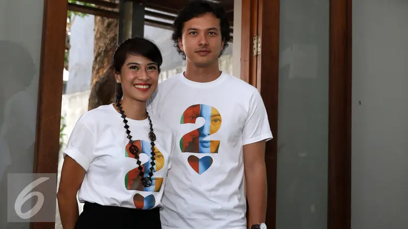 Dian Sastro dan Nicholas Saputra