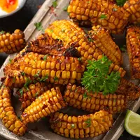 membuat cemilan sederhana dari jagung/shutterstock/DronG