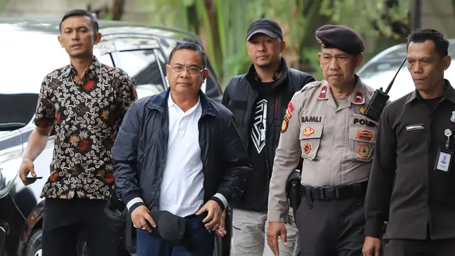 Tertangkap Tangan, Bupati Pati Sudewo Digelandang ke Gedung Merah Putih KPK