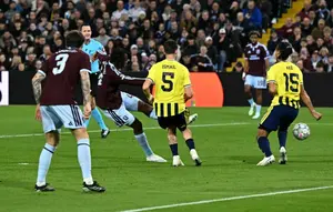 Liverpool Kepincut Bintang Anyar Aston Villa Ini?