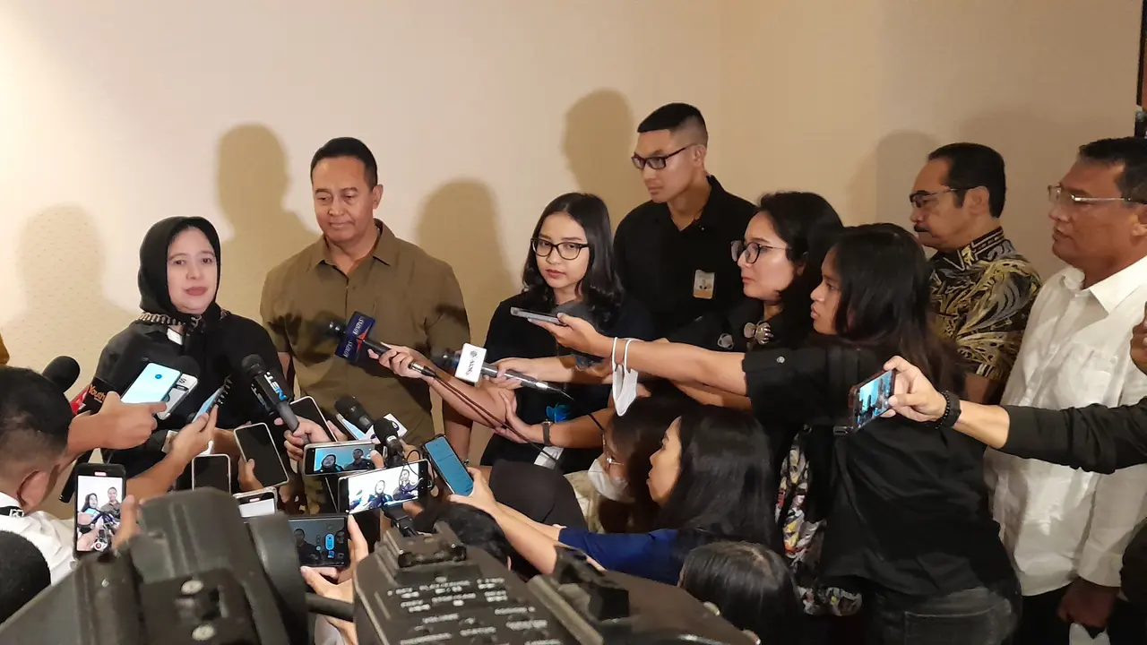 Ketua DPP Bidang Politik PDI Perjuangan (PDIP) Puan Maharani saat menghadiri pelatihan Juru Kampanye (Jurkam) Pemenangan Ganjar Pranowo di Inews Tower, Jakarta Pusat, Selasa (18/7/2023).