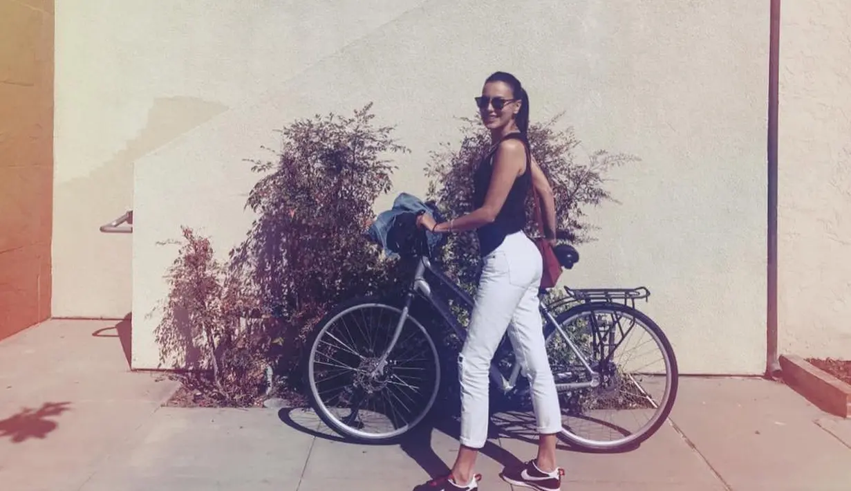 (Instagram/sophia_latjuba88)