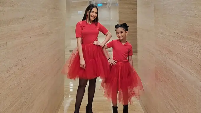 Bilqis, anak Ayu Ting Ting banjir pujian