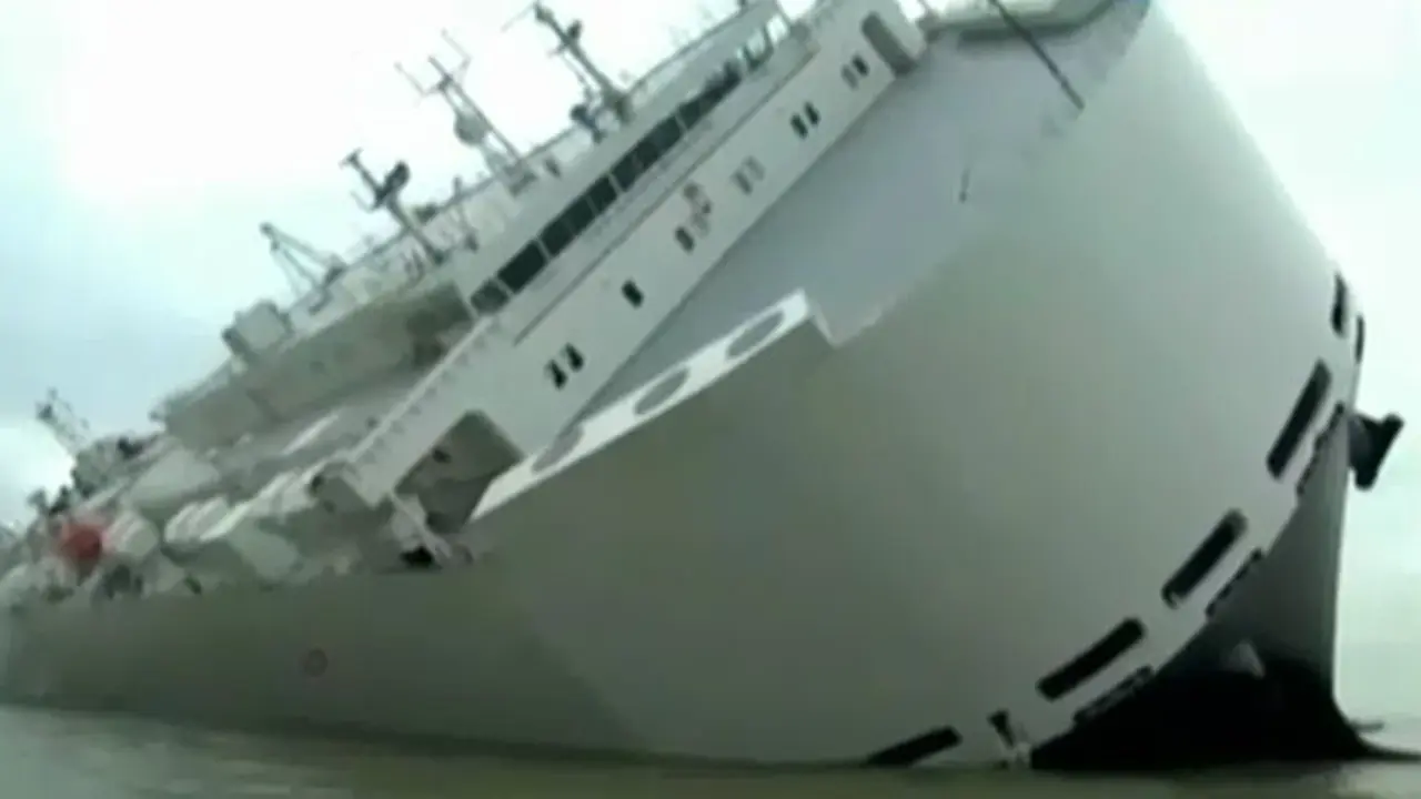 Kapal-Miring