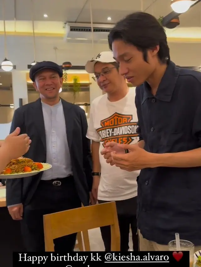 Potret Keisha Alvaro Rayakan Ulang Tahun Ke-20 Tahun, Dapat Kejutan dari Keluarga