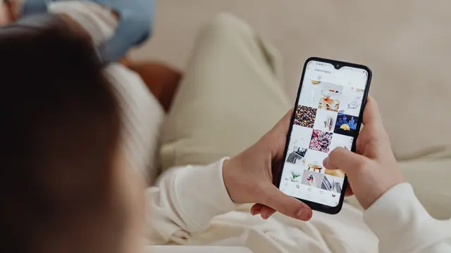 Saatnya Digital Decluttering, Ini Cara Merapikan Dompet Digital dan Aplikasi di Ponsel