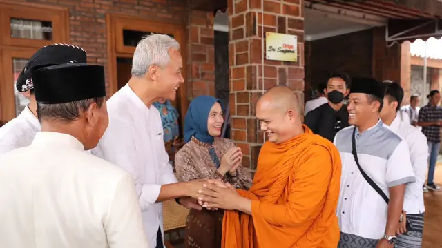 Ganjar Gelar Open House di Tanah Kelahiran, Sambut Ramah 6.000 Warga dari Berbagai Daerah