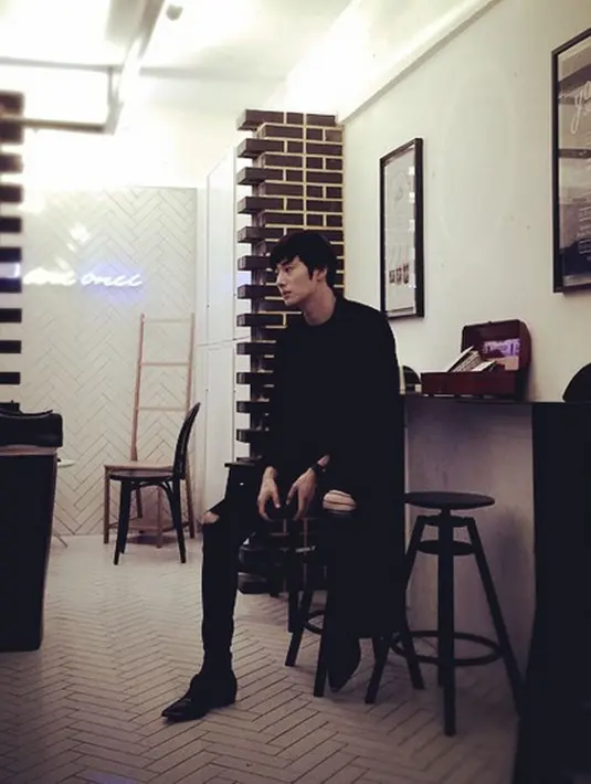 Dengan penderitaan yang tengah dihadapinya saat ini, Jung Il Woo sangat mengharapkan dukungan yang diberikan dari para penggemarnya. (Instagram/Jilwww)