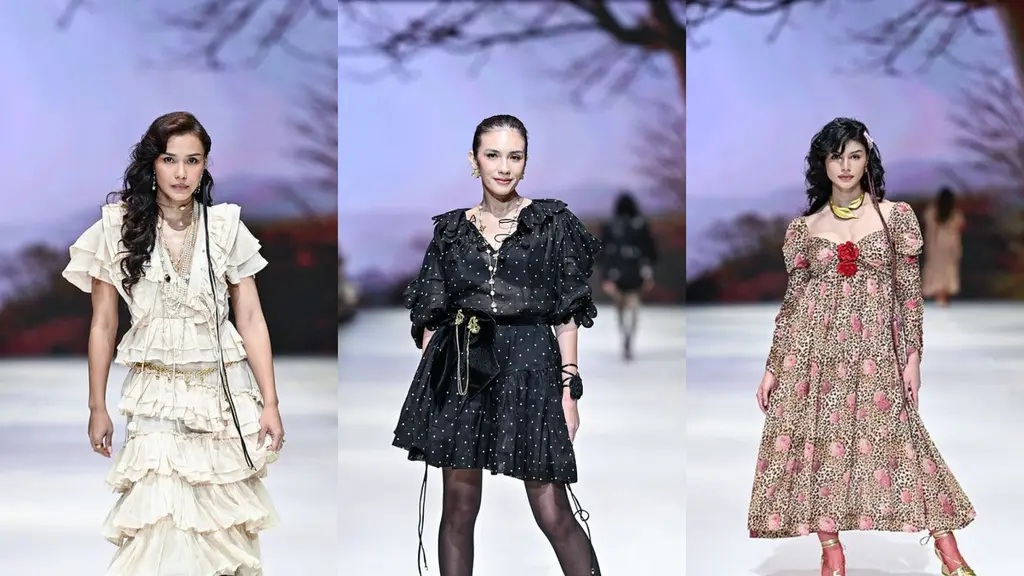 Kolaborasi perdana The Story Of dan METRO di Jakarta Fashion Week 2027 hadirkan ROMANTICIST melalui 24 look, dibawakan Adinia, Nadila, Naila, dan Jihane. (Dok. The Story Of)