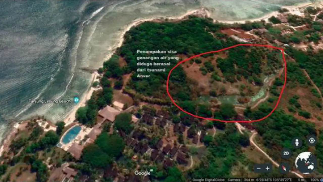 Penampakan genangan air di Tanjung Lesung pasca hantaman tsunami Anyer, Minggu 23 Desember 2018 (Liputan6.com/Google Earth)