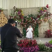 Sunatan viral yang telan biaya ratusan juta rupiah. (TikTok/@rapalguna)