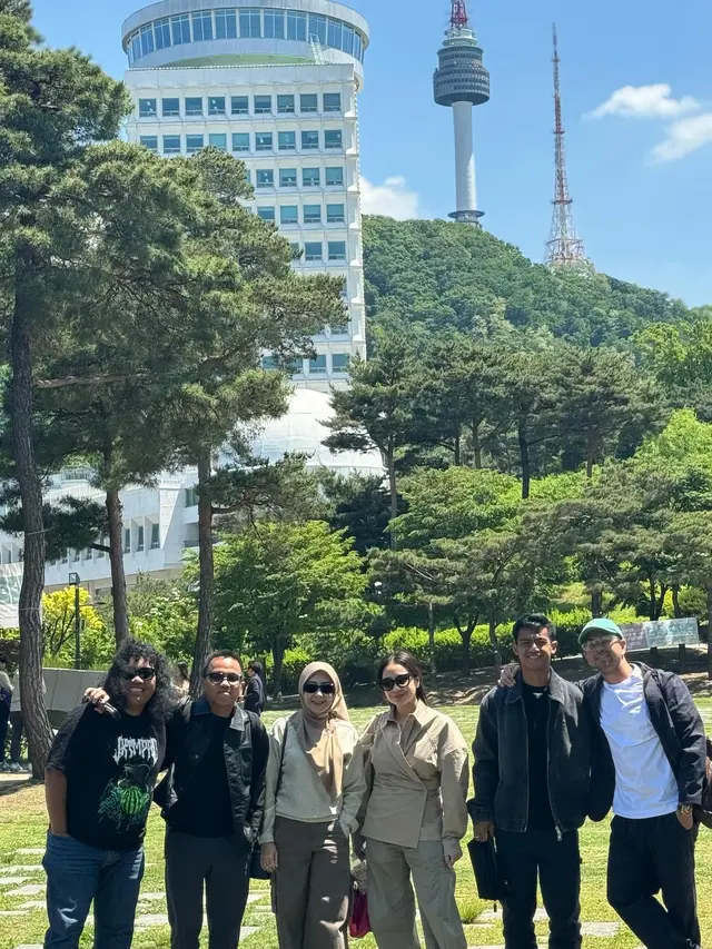 7 Momen Seru Raffi Ahmad Bareng Pratama Arhan dan Dita Karang di Korea Selatan