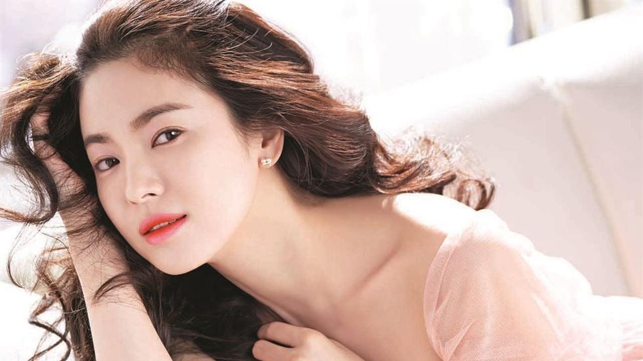 [Bintang] Begini Jadinya Jika Wajah Song Hye Kyo Tanpa Makeup