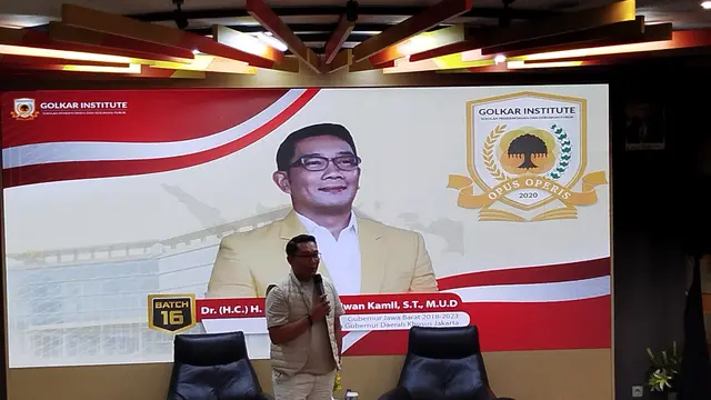 Ridwan Kamil menjadi pembicara di Golkar Institute, Jumat (30/8/2024).