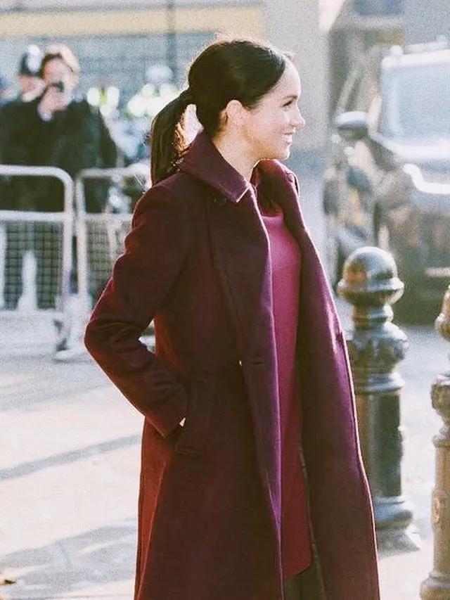 4 Paduan Warna Serasi dalam Outfit Ibu Hamil Meghan Markle