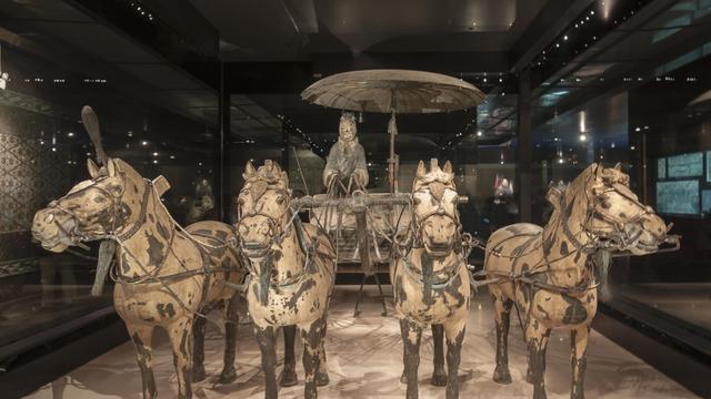 Tak Boleh Dimiliki Sembarang Orang, 5 Benda Ini Datangkan Kutukan