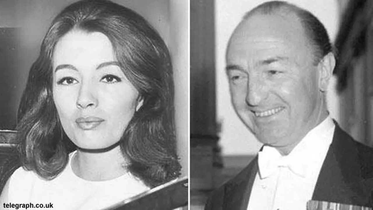 john-profumo-131024c.jpg