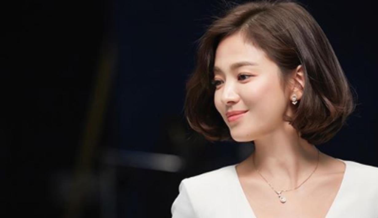 Memiliki wajah yang cantik, ternyata Song Hye Kyo tidak pernah melakukan operasi plastik. (Liputan6.com/IG/kyo1122)